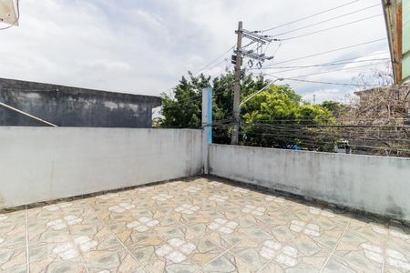 Casa de condomínio à venda com 60m², 2 quartos e 1 vagaVaranda