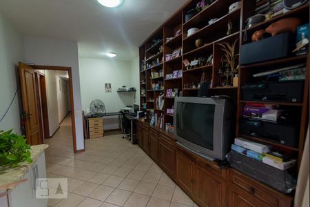 Quarto 1 de apartamento à venda com 4 quartos, 150m² em Tijuca, Rio de Janeiro