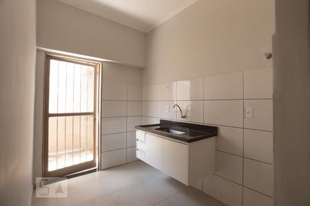 Cozinha de kitnet/studio para alugar com 1 quarto, 40m² em Jardim Mosteiro, Ribeirão Preto