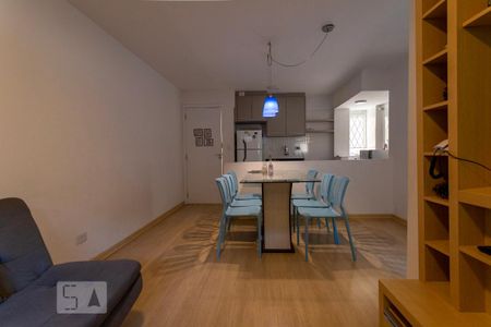 Apartamento para alugar com 47m², 2 quartos e 1 vaga Apartamento para alugar com 47m², 2 quartos e 1 vagaSala