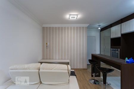 Sala de apartamento à venda com 2 quartos, 62m² em Continental, Osasco