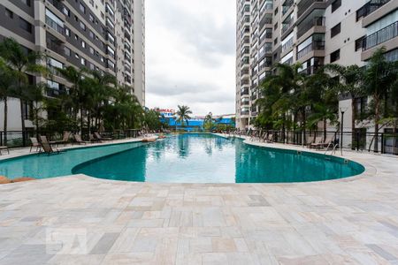 Área comum - Piscina de apartamento à venda com 2 quartos, 62m² em Continental, Osasco