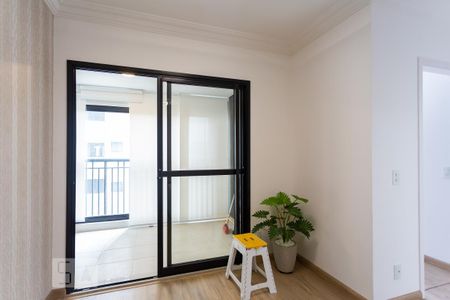 Sala de apartamento à venda com 2 quartos, 62m² em Continental, Osasco