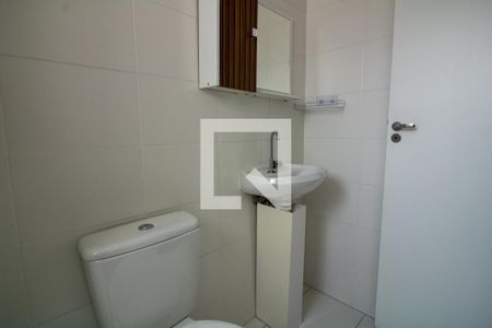 Apartamento para alugar com 46m², 2 quartos e 1 vaga Apartamento para alugar com 46m², 2 quartos e 1 vagaBanheiro