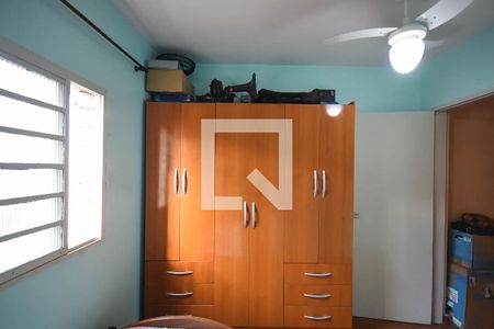 Casa à venda com 125m², 3 quartos e 1 vaga Casa à venda com 125m², 3 quartos e 1 vagaQuarto da edícula