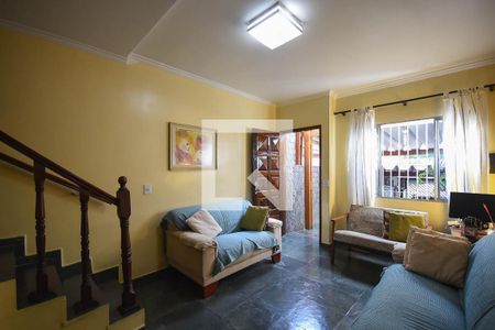 Sala de casa à venda com 3 quartos, 125m² em Vila Analia, São Paulo