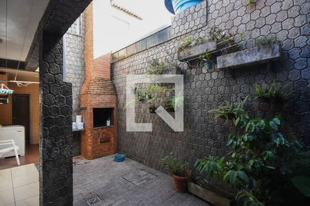 Casa à venda com 125m², 3 quartos e 1 vaga Casa à venda com 125m², 3 quartos e 1 vagaChurrasqueira