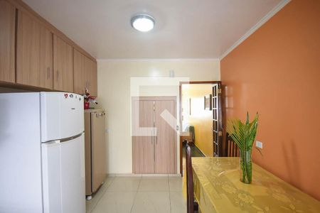 Casa à venda com 125m², 3 quartos e 1 vaga Casa à venda com 125m², 3 quartos e 1 vagaCozinha