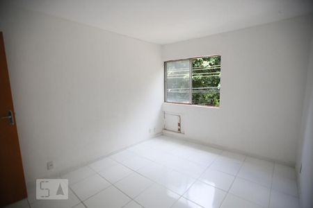 Quarto de apartamento à venda com 1 quarto, 50m² em Taquara, Rio de Janeiro