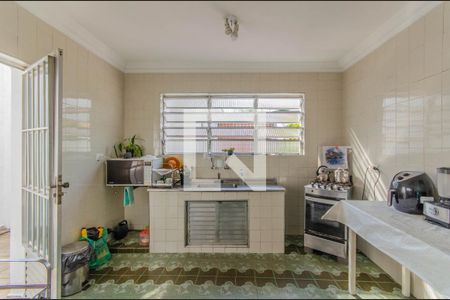 Casa à venda com 270m², 3 quartos e 2 vagas Casa à venda com 270m², 3 quartos e 2 vagasCozinha