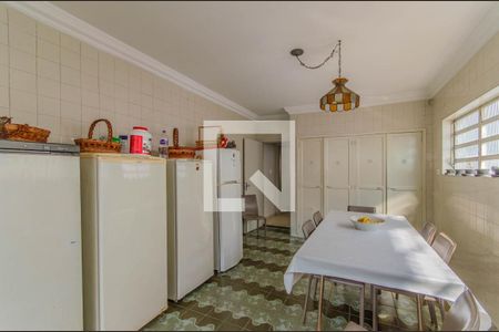 Casa à venda com 270m², 3 quartos e 2 vagas Casa à venda com 270m², 3 quartos e 2 vagasSala de Jantar