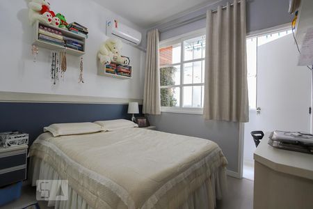 Quarto 1 de apartamento à venda com 3 quartos, 81m² em Bom Fim, Porto Alegre