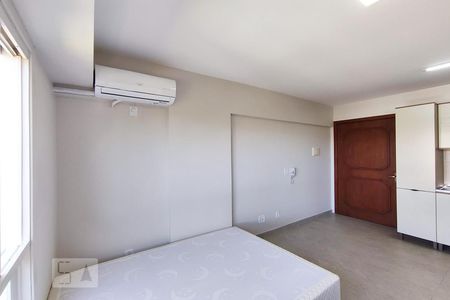 Sala/Quarto de kitnet/studio à venda com 1 quarto, 26m² em Boa Vista, Novo Hamburgo