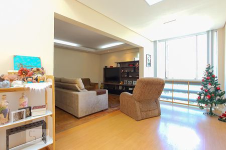 Sala de Estar de casa à venda com 4 quartos, 430m² em Sarandi, Porto Alegre