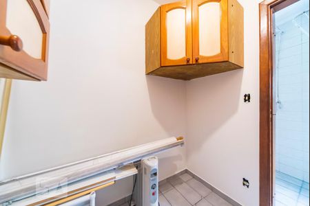 Apartamento à venda com 144m², 3 quartos e 2 vagasQuarto de Serviço 