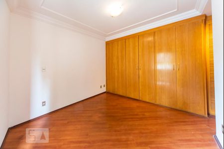 Apartamento à venda com 144m², 3 quartos e 2 vagasQuarto 3