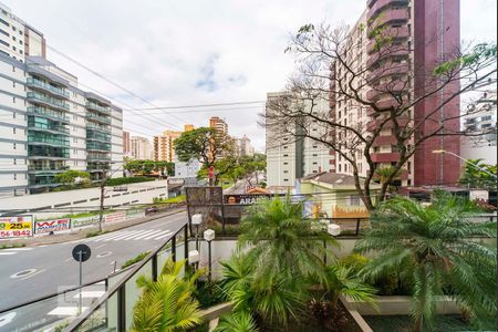 Apartamento à venda com 144m², 3 quartos e 2 vagasVista do Quarto 2