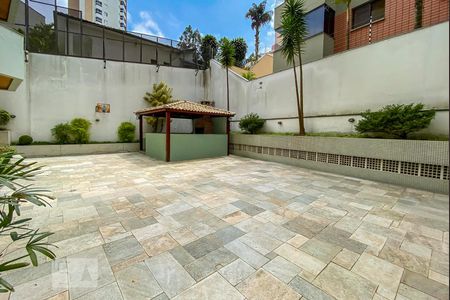 Apartamento à venda com 144m², 3 quartos e 2 vagasÁrea comum - Churrasqueira