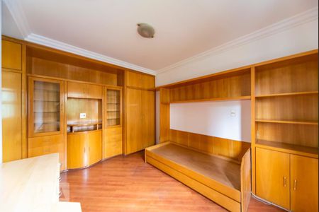 Apartamento à venda com 144m², 3 quartos e 2 vagasQuarto 2