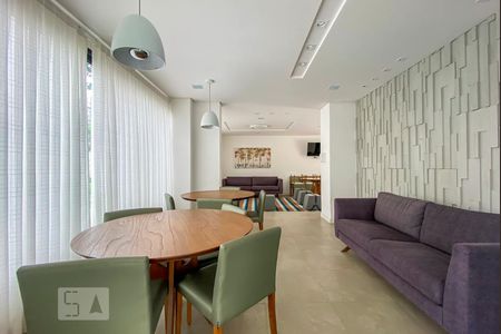 Apartamento à venda com 144m², 3 quartos e 2 vagasÁrea comum - Salão de festas