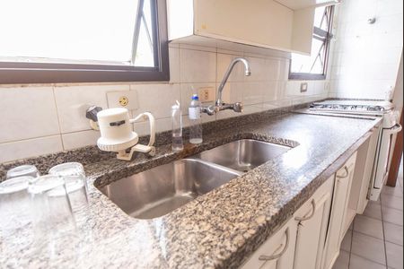 Apartamento à venda com 144m², 3 quartos e 2 vagasPia 