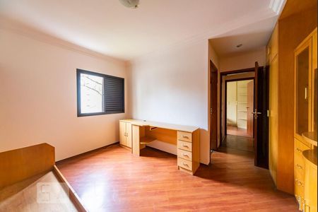 Apartamento à venda com 144m², 3 quartos e 2 vagasQuarto 2