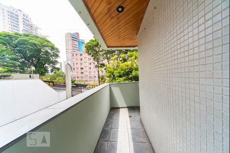 Apartamento à venda com 144m², 3 quartos e 2 vagasVaranda do Quarto 3