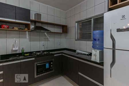 Casa à venda com 90m², 2 quartos e 2 vagasCozinha 2
