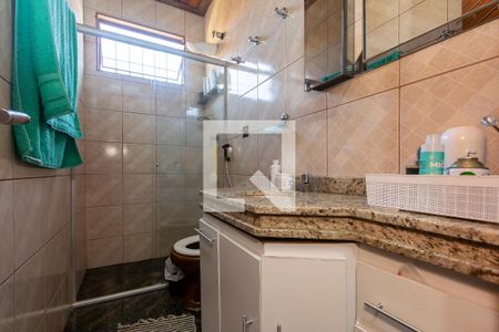 Banheiro Social de casa à venda com 4 quartos, 300m² em Santa Amélia, Belo Horizonte