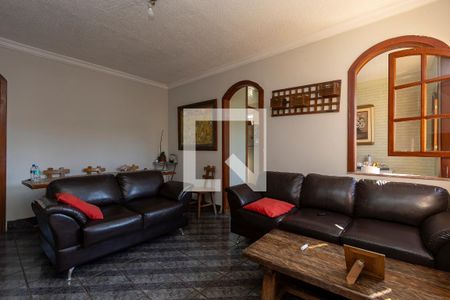 Sala de casa à venda com 4 quartos, 300m² em Santa Amélia, Belo Horizonte