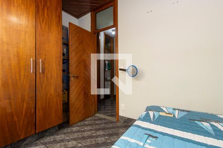 Quarto 2 de casa à venda com 4 quartos, 300m² em Santa Amélia, Belo Horizonte