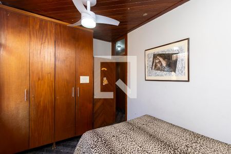 Quarto 1 de casa à venda com 4 quartos, 300m² em Santa Amélia, Belo Horizonte