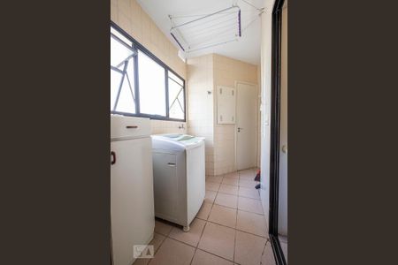 Área de Serviço de apartamento para alugar com 3 quartos, 110m² em Pinheiros, São Paulo