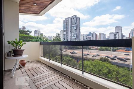 Sala - Varanda de apartamento para alugar com 3 quartos, 110m² em Pinheiros, São Paulo