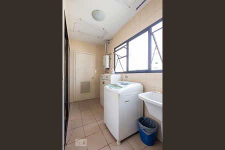 Área de Serviço de apartamento para alugar com 3 quartos, 110m² em Pinheiros, São Paulo