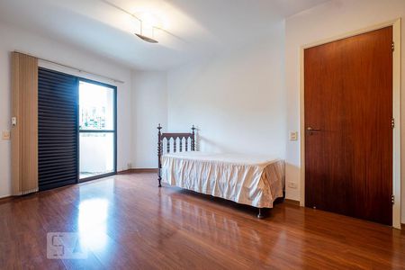 Suíte de apartamento para alugar com 3 quartos, 110m² em Pinheiros, São Paulo