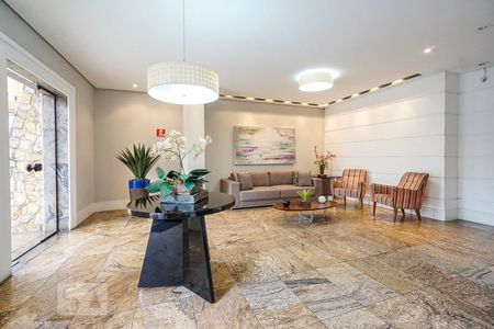 Apartamento à venda com 160m², 4 quartos e 3 vagasHall social