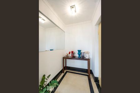 Apartamento à venda com 160m², 4 quartos e 3 vagasHall do elevador