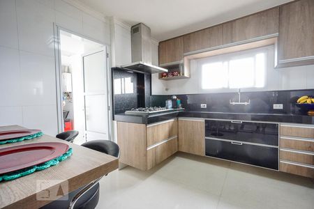 Apartamento à venda com 160m², 4 quartos e 3 vagasCozinha