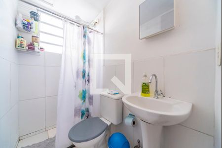 Banheiro  de apartamento à venda com 2 quartos, 46m² em Vila Homero Thon, Santo André