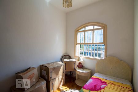 Quarto 2 de casa para alugar com 3 quartos, 110m² em Vila Monumento, São Paulo