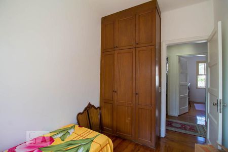 Quarto 2 de casa para alugar com 3 quartos, 110m² em Vila Monumento, São Paulo