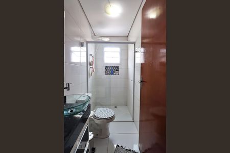 Banheiro da Suíte de apartamento à venda com 2 quartos, 50m² em Utinga, Santo André