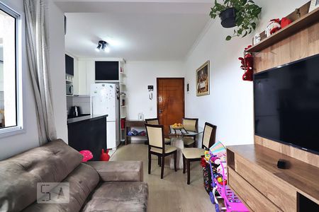 Sala de apartamento à venda com 2 quartos, 50m² em Utinga, Santo André