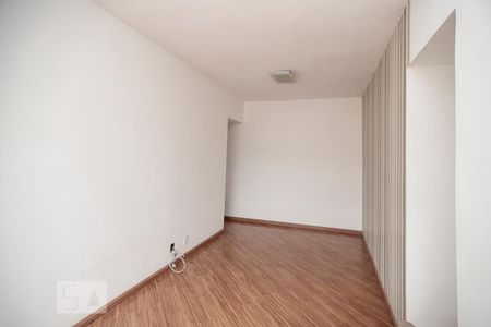 Apartamento à venda com 90m², 3 quartos e 1 vagaSala