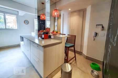 Apartamento à venda com 260m², 4 quartos e 5 vagas Apartamento à venda com 260m², 4 quartos e 5 vagasCozinha