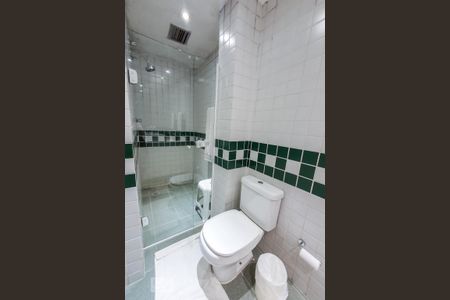 Apartamento à venda com 260m², 4 quartos e 5 vagas Apartamento à venda com 260m², 4 quartos e 5 vagasBanheiro do Quarto 1