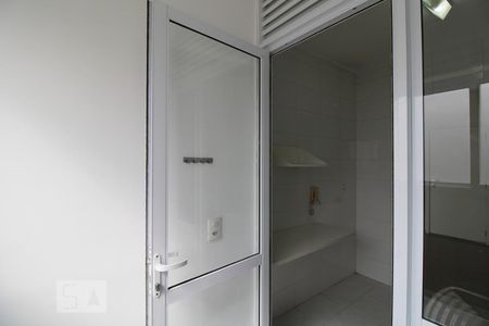 Apartamento para alugar com 45m², 1 quarto e 1 vaga Apartamento para alugar com 45m², 1 quarto e 1 vagaÁrea de Serviço