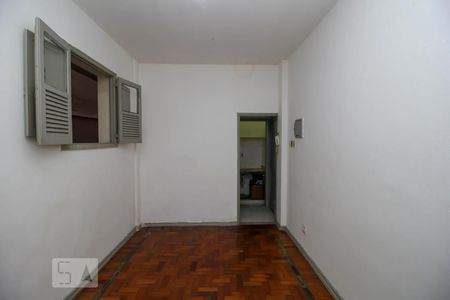 Quarto de kitnet/studio à venda com 1 quarto, 18m² em Centro, Rio de Janeiro