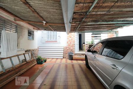 Casa à venda com 38m², 2 quartos e 3 vagasGaragem